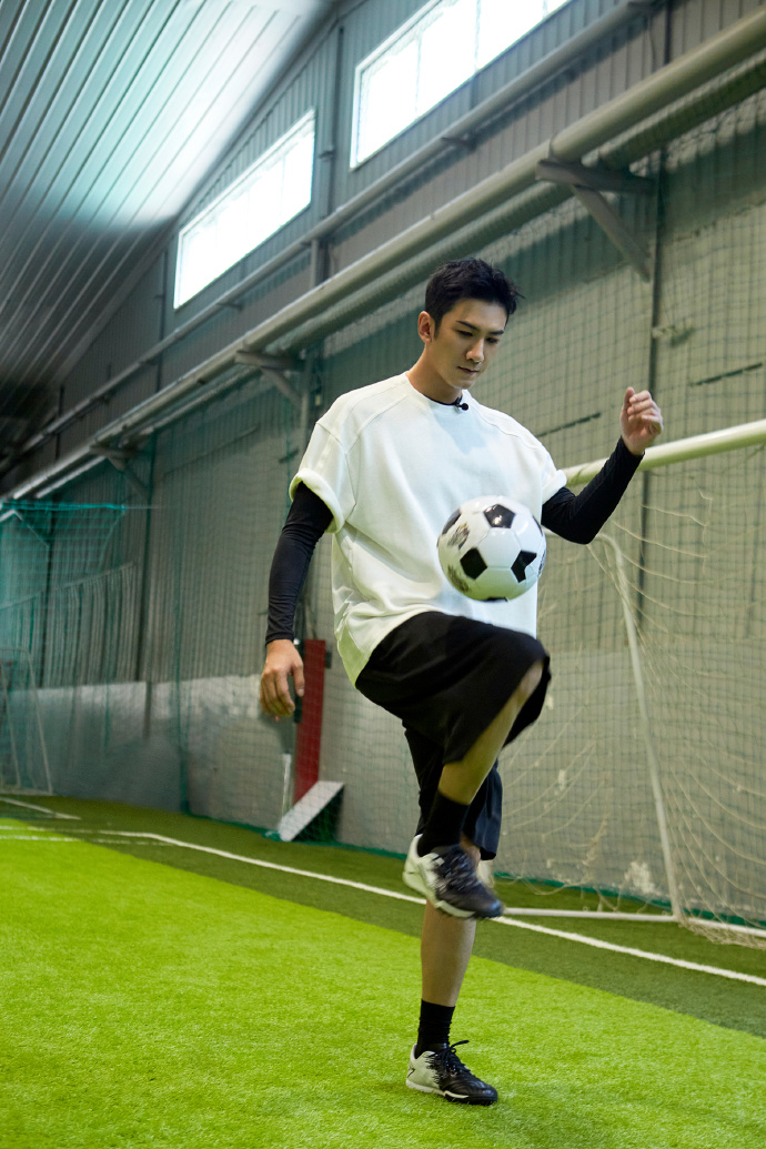 fifa彩虹过人手机版fifaonline4过人技巧-第2张图片-太平洋在线下载