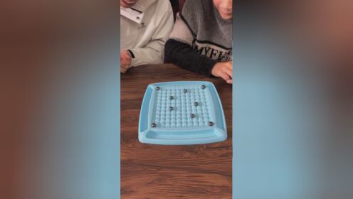迷你金属战棋小游戏手机版的简单介绍